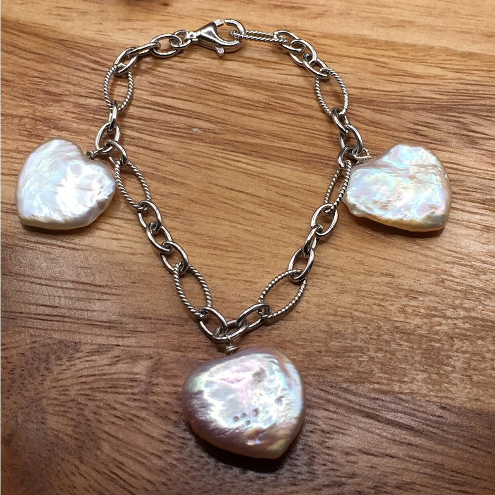 Freshwater pearls on sterling silver bracelet